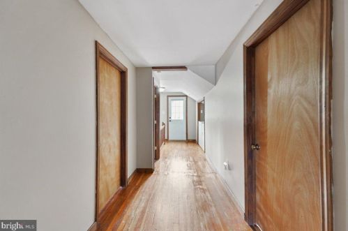 3728 Norwood Ave, Downingtown PA  19335-2048 exterior