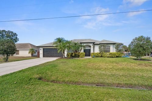 1702 Cashmere Blvd, Fort Pierce, FL 34953-1533