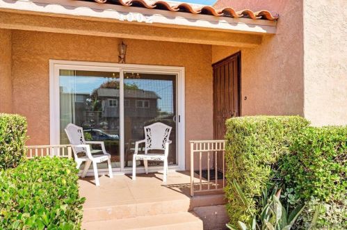 1002 Sutter St, San Diego, CA 92103-2822