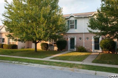 34 Nathan Dr, West Enola PA  17025-2676 exterior