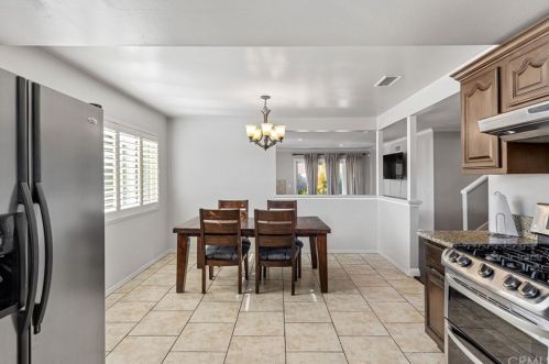 20127 Gunlock Ave, Long Beach CA  90746-2920 exterior