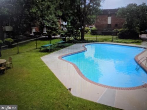 100 Glenolden Ave, Manor PA 19036-2264 exterior