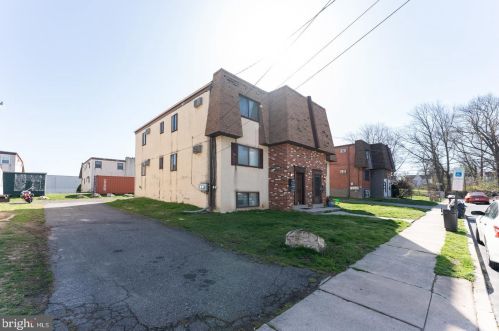 210 Winona Ave, Holmes, PA 19043-1509