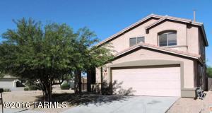 7129 Oakbank Dr, Tucson, AZ 85757-6943