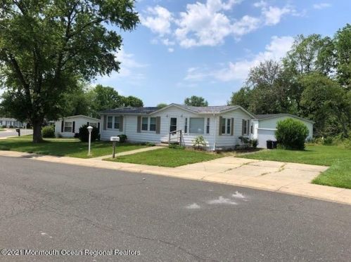 406 Woody Rd, East Freehold, NJ 07728-5209