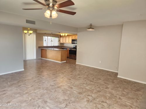 18225 31st Ave, Phoenix AZ  85053-1101 exterior