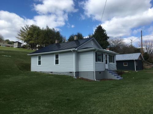 406 Main St, Bland, VA 24315
