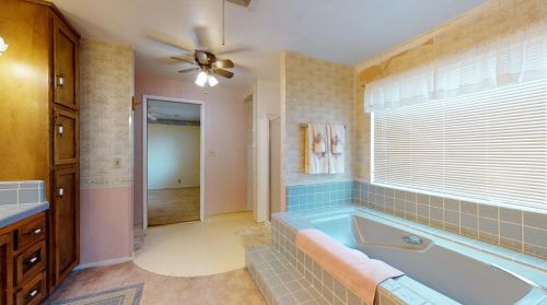 3336 Topeka St, Riverbank CA  95367-2330 exterior