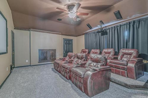 1800 Southwicke Dr, Lewisville TX  75022-8430 exterior