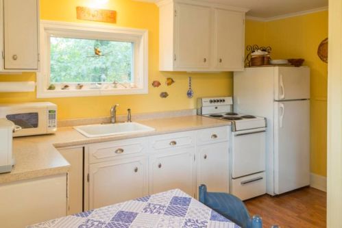 48 Overlook Dr, Chatham, MA 02633-1619