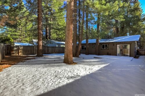 851 Los Angeles Ave, South Lake Tahoe CA  96150-2619 exterior