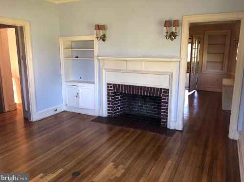 33 Cornell Ave, Southampton, PA 18966-1362