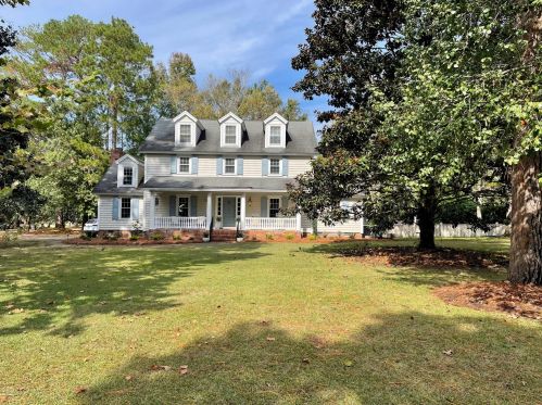 1168 Farm Quarter Rd, Mount Pleasant SC  29464-9543 exterior