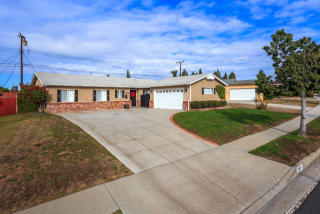 14411 Adelfa Dr, La Mirada, CA 90638-4004