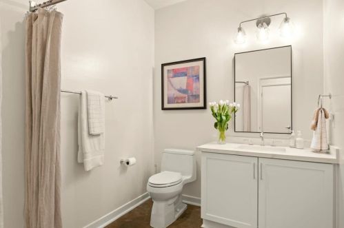 536 Manzana Pl, San Jose CA  95112-7812 exterior