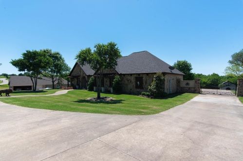 2915 Andrew Dr, Farmersville, TX 75442-5155