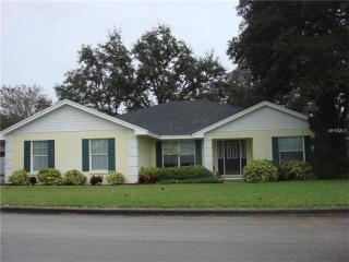 1504 Auburn Oaks Blvd, Auburndale, FL 33823-2063