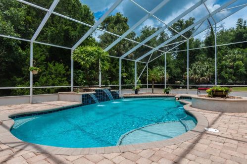 290 Parrulli Dr, Ormond Beach FL  32174-4285 exterior