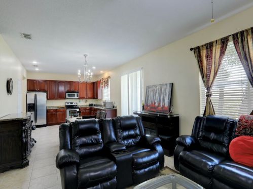 672 Carriage Lk Way, Vero Beach FL 32968-9480 exterior