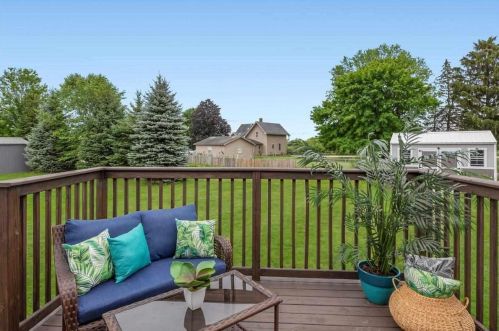 109 Green Ash Ln, Watertown WI  53094-5601 exterior