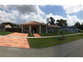 7565 14th Ct, Hialeah, FL 33014-3415