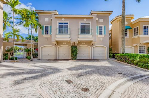 301 Resort Ln, West Palm Beach, FL 33418-7050