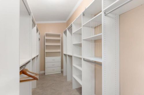 1992 Warmlands Ave, Vista CA  92084-3332 exterior