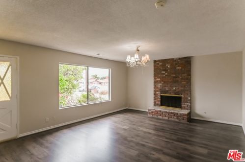2057 242 St, Lomita CA  90717-1115 exterior