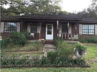 7193 Knollwood Rd, Mobile, AL 36619-7223