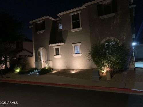 944 Redondo Dr, Gilbert AZ  85233-7537 exterior