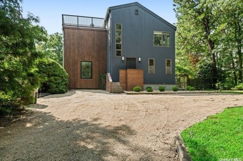36 Ancient Hwy, East Hampton NY  11937-2568 exterior