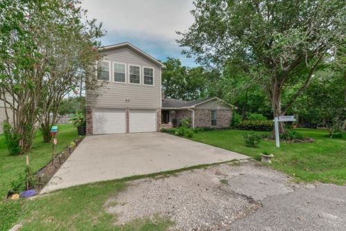 422 Irene Dr, Highlands, TX 77562-2913