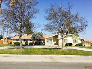 1200 Los Angeles Ave, Bakersfield, CA 93263-9523
