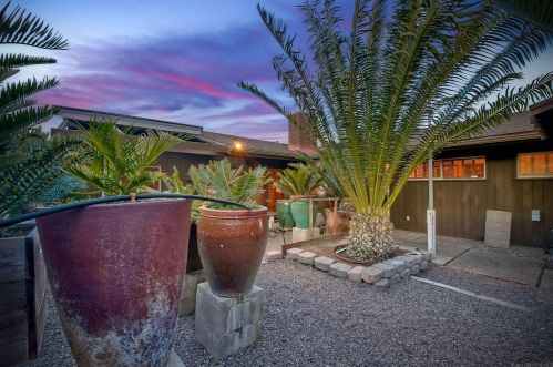 2980 Nichols St, San Diego CA  92106-3425 exterior