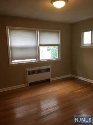 671 Delaware Ave, Ridgewood NJ  07450-5501 exterior