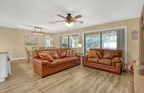 14942 Sand Pebble Ln, Delray Beach FL  33484-3537 exterior