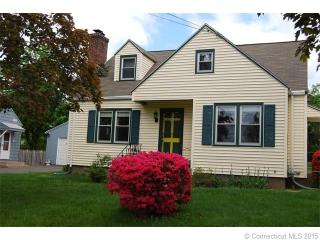 361 Center St, Manchester, CT 06040-3922