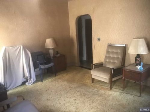 1442 45th St, North Bergen NJ  07047-2722 exterior