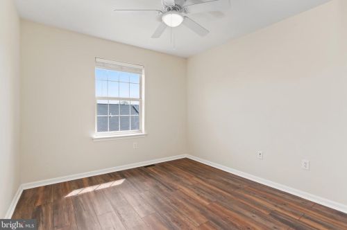 29 Spring View St, Carlisle PA  17013-4460 exterior