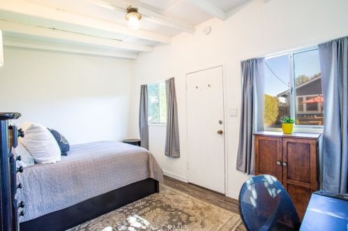 755 Junipero Ave, Long Beach CA  90804-4609 exterior