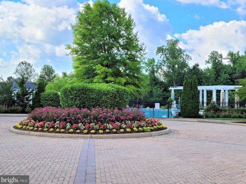 16399 Kramer Estate Dr, Woodbridge VA  22191-6003 exterior