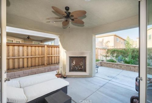 29586 Rawlings Way, Lake Elsinore CA  92530-4684 exterior