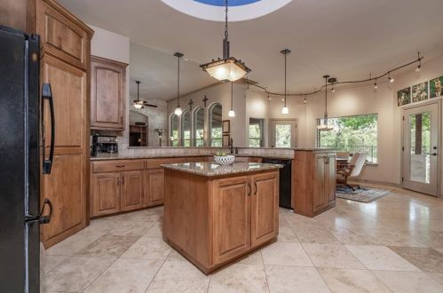 209 Copper Leaf Ct, Georgetown TX 78633-5623 exterior