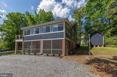 340 Land Or Dr, Ruther Glen VA  22546-1240 exterior