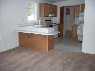 12225 Coos St, Newport, OR 97365-9554