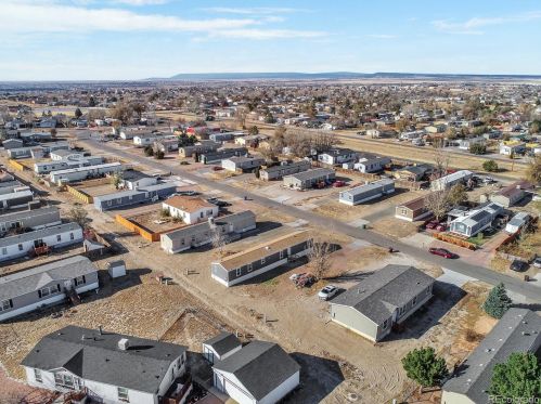 134 Countryside Dr, Pueblo CO 81007-3024 exterior