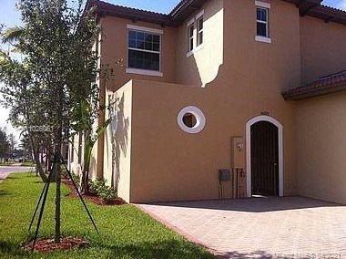 14605 14th St, Hollywood FL  33027-6507 exterior