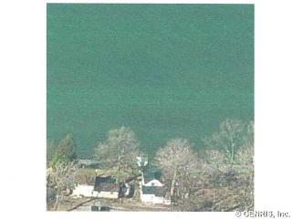 9686 Beachwood Park Dr, Hamlin, NY 14464-9620