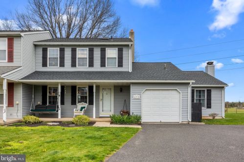 472 Wexford Cir, Harleysville, PA 19438-2364