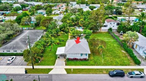 320 4 Ave, Delray Beach FL  33444-2717 exterior